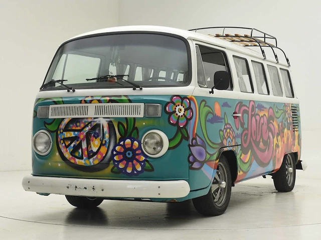 Volkswagen kombi t2 hippie bus ***no reserve*** - afbeelding 1 van  48