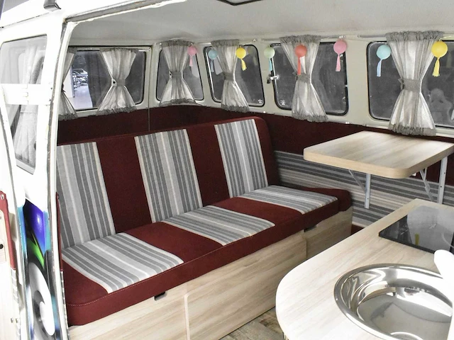 Volkswagen kombi t2 hippie bus ***no reserve*** - afbeelding 24 van  48