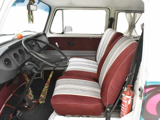 Volkswagen kombi t2 hippie bus ***no reserve*** - afbeelding 2 van  48