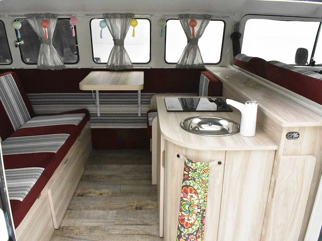 Volkswagen kombi t2 hippie bus ***no reserve*** - afbeelding 25 van  48
