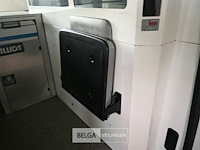 Volkswagen kombi - afbeelding 18 van  24