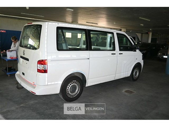 Volkswagen kombi - afbeelding 16 van  29