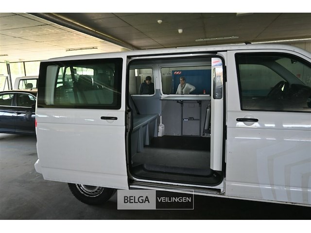Volkswagen kombi - afbeelding 23 van  29