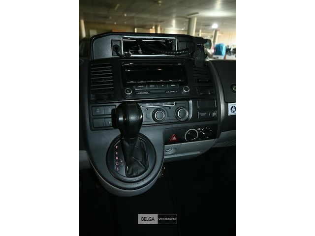 Volkswagen kombi - afbeelding 3 van  27