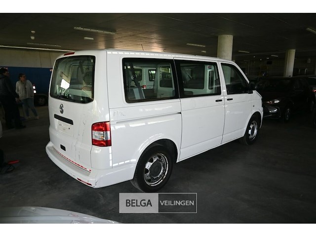 Volkswagen kombi - afbeelding 14 van  27