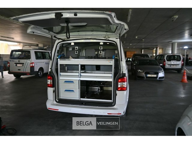 Volkswagen kombi - afbeelding 25 van  27