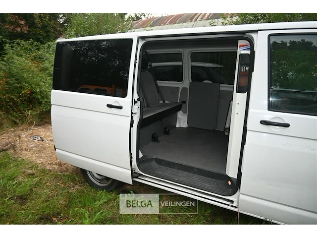 Volkswagen kombi - afbeelding 17 van  23