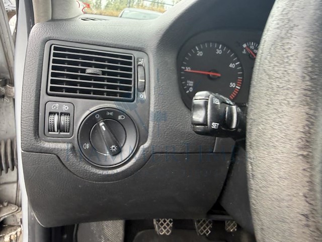 Volkswagen lt 35 lwb 2.5 tdi, 2001 - afbeelding 11 van  29