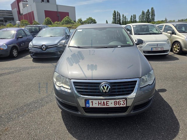 Volkswagen passat 1.9 tdi b2b-line comfort 105, 2008 - afbeelding 12 van  46