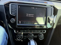 Volkswagen passat berline r-line surequipee 150 at, 2016 - afbeelding 5 van  32