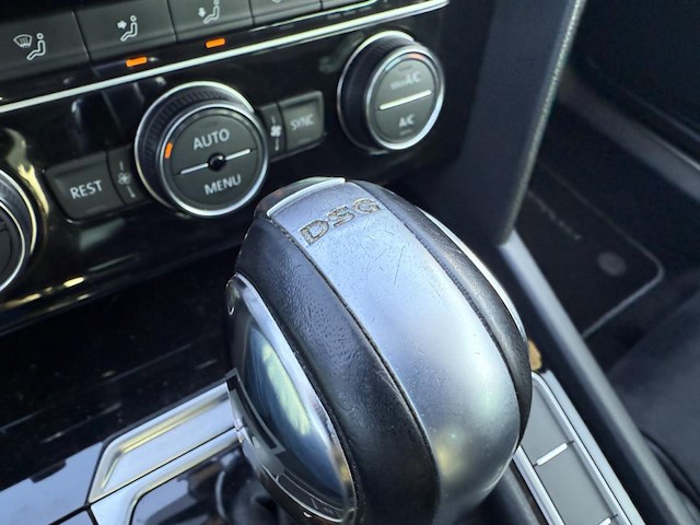 Volkswagen passat berline r-line surequipee 150 at, 2016 - afbeelding 7 van  32