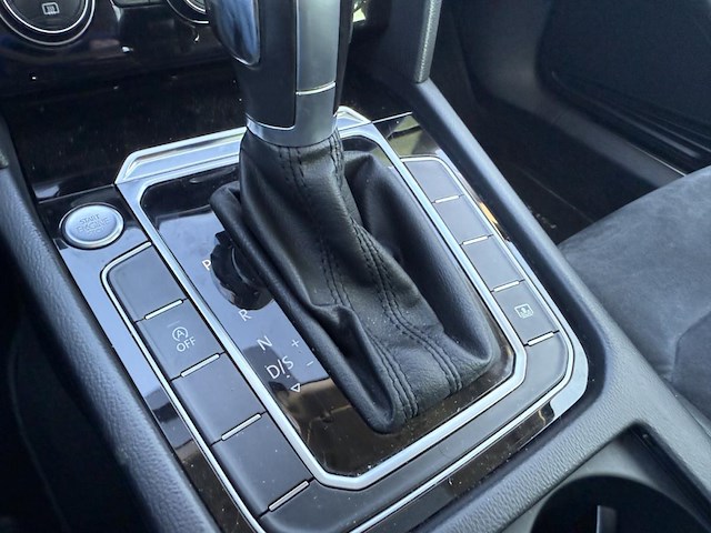 Volkswagen passat berline r-line surequipee 150 at, 2016 - afbeelding 8 van  32