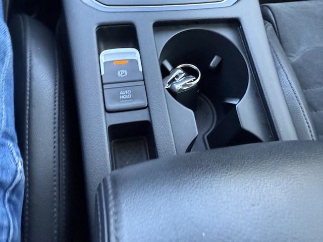 Volkswagen passat berline r-line surequipee 150 at, 2016 - afbeelding 9 van  32