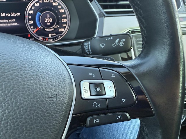 Volkswagen passat berline r-line surequipee 150 at, 2016 - afbeelding 11 van  32