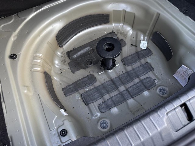 Volkswagen passat berline r-line surequipee 150 at, 2016 - afbeelding 21 van  32