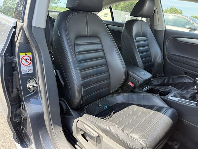 Volkswagen passat cc 2.0 cr tdi cc, 2009 - afbeelding 24 van  34