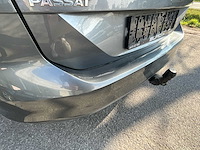 Volkswagen passat personenauto - afbeelding 13 van  25