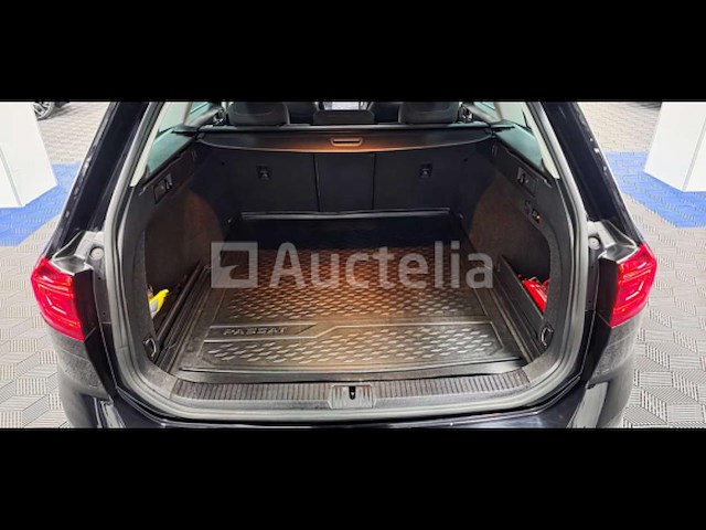 Volkswagen passat variant 2.0 tdi - automatisch – adventure pack –2021 - afbeelding 30 van  30