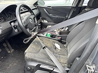 Volkswagen passat - afbeelding 10 van  12