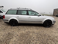 Volkswagen passsat - afbeelding 6 van  11