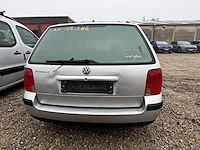 Volkswagen passsat - afbeelding 8 van  11