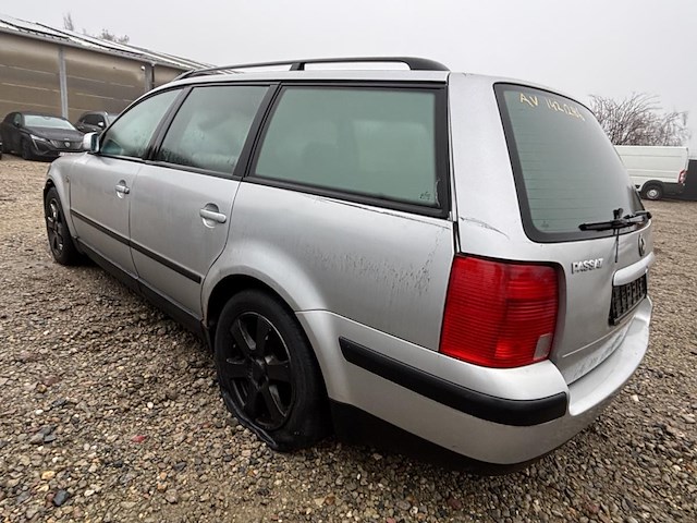 Volkswagen passsat - afbeelding 9 van  11