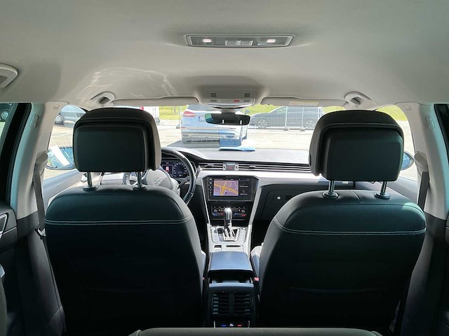 Volkswagen personenauto - afbeelding 7 van  28