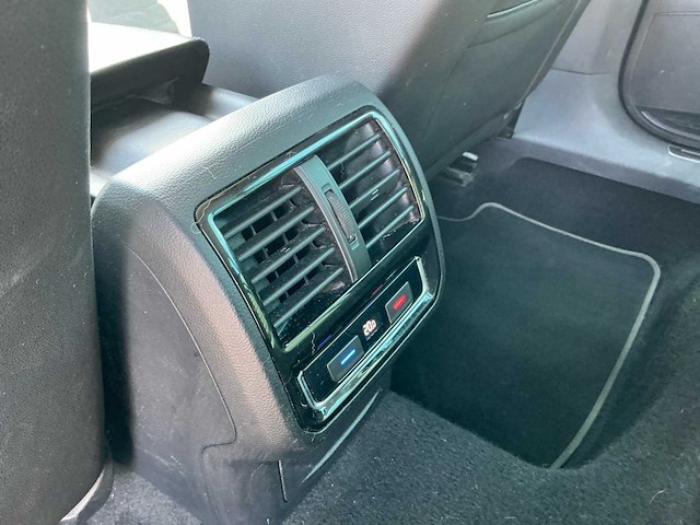 Volkswagen personenauto - afbeelding 9 van  28