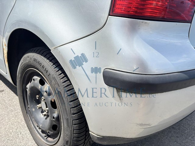 Volkswagen polo 1 2i 12v base, 2002 - afbeelding 32 van  40