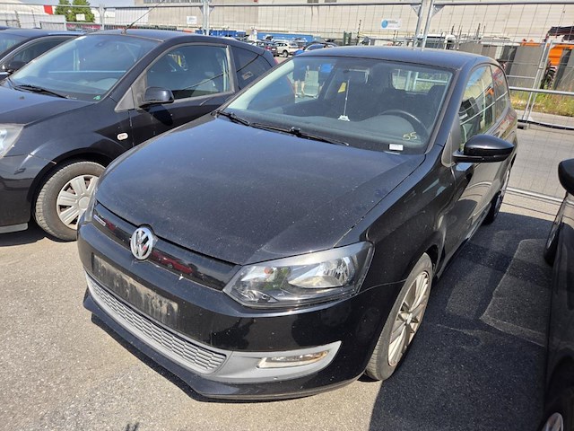 Volkswagen polo 1.2 cr tdi bluemotion dpf 87g 75, 2010 - afbeelding 1 van  26