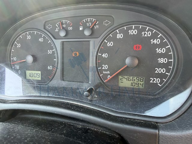 Volkswagen polo 1.2i 12v base, 2002 - afbeelding 4 van  30
