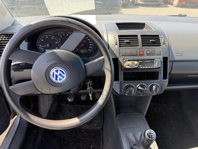 Volkswagen polo 1.2i 12v base, 2002 - afbeelding 30 van  30