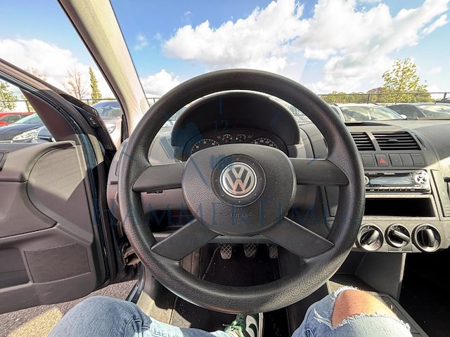 Volkswagen polo 1.2i 12v base, 2004 - afbeelding 10 van  37