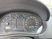 Volkswagen polo 1.2i 12v base, 2005 - afbeelding 4 van  28
