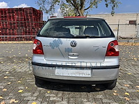 Volkswagen polo 1.2i 12v base, 2005 - afbeelding 25 van  28