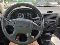 Volkswagen polo 1.2i 12v base 65, 1997 - afbeelding 10 van  45