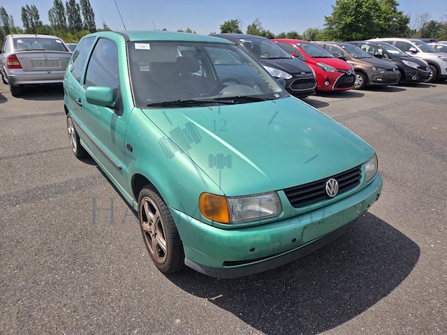 Volkswagen polo 1.2i 12v base 65, 1997 - afbeelding 23 van  45