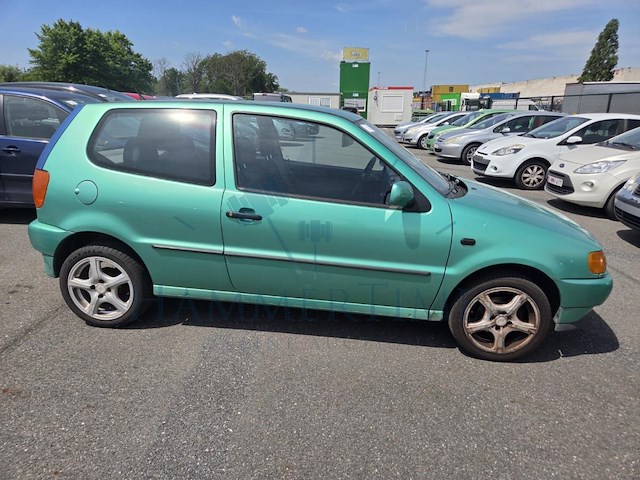 Volkswagen polo 1.2i 12v base 65, 1997 - afbeelding 34 van  45