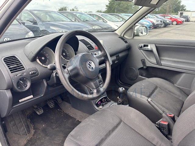 Volkswagen polo 1.2i trendline, 2000 - afbeelding 3 van  40