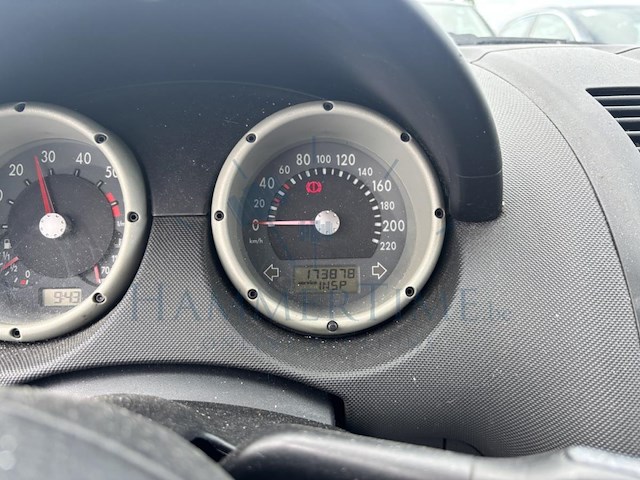 Volkswagen polo 1.2i trendline, 2000 - afbeelding 6 van  40