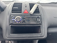 Volkswagen polo 1.2i trendline, 2000 - afbeelding 8 van  40
