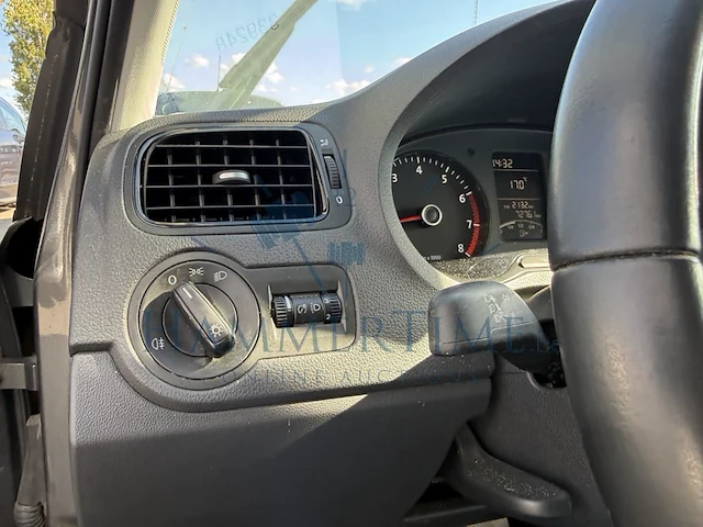 Volkswagen polo 1.2i trendline, 2013 - afbeelding 11 van  35