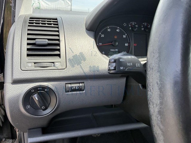 Volkswagen polo 1.2i trendline 65, 2006 - afbeelding 9 van  29