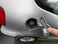 Volkswagen polo 1.4i 16v comfortline 75 at, 2000 - afbeelding 11 van  29