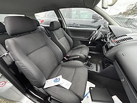 Volkswagen polo 1.4i 16v comfortline 75 at, 2000 - afbeelding 13 van  29