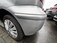 Volkswagen polo 1.4i 16v comfortline 75 at, 2000 - afbeelding 19 van  29