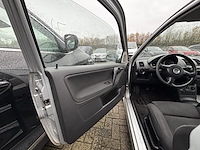 Volkswagen polo 1.4i 16v comfortline 75 at, 2000 - afbeelding 27 van  29