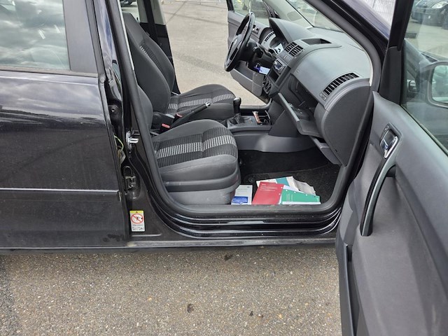 Volkswagen polo 1.4i 16v united,2008 - afbeelding 7 van  46