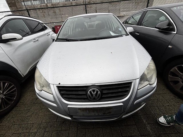 Volkswagen polo 1.9 tdi trendline, 2007 - afbeelding 12 van  40