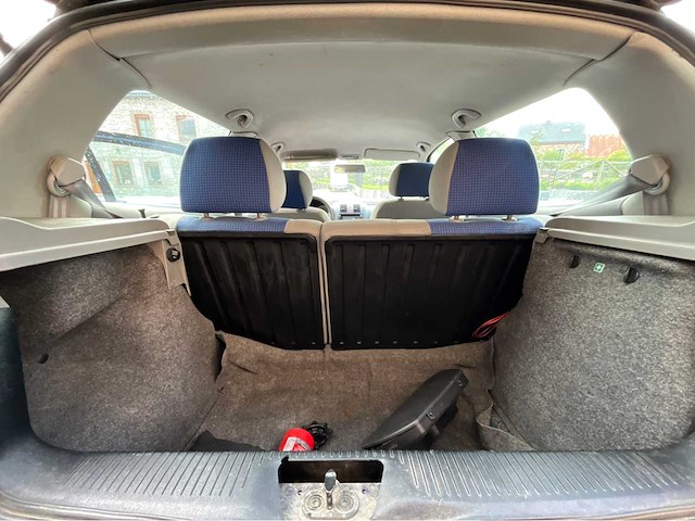 Volkswagen polo 6n2 auto 2001 - afbeelding 11 van  35